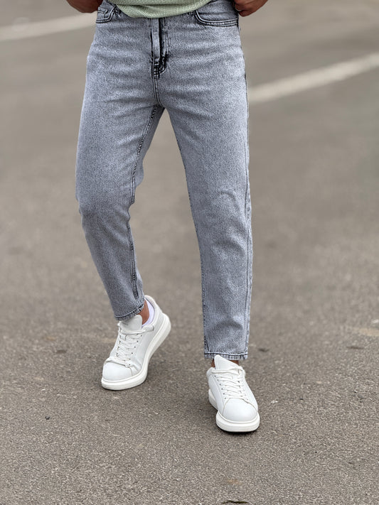 Gray Boyfriend Jeans