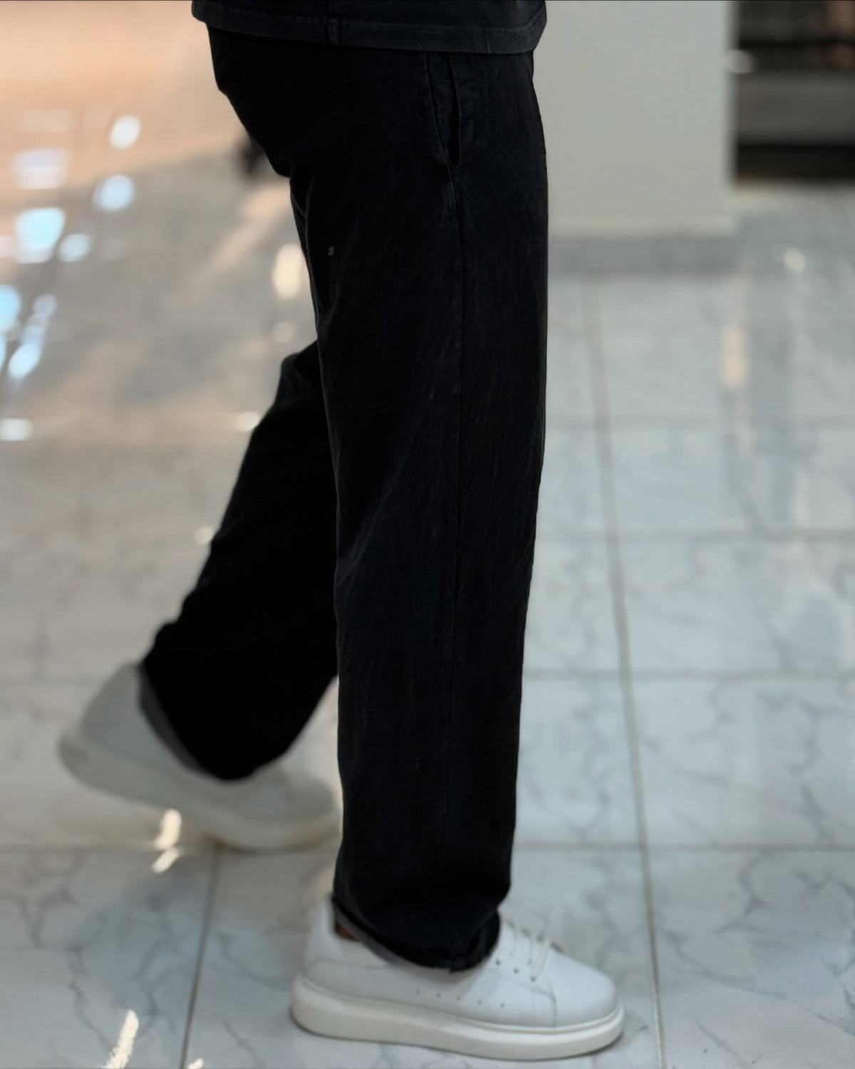 Black Round Neck Set — Style 01