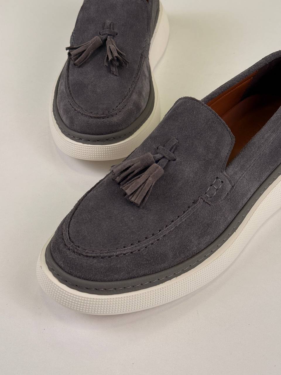 Gray/White Loafers Chamois