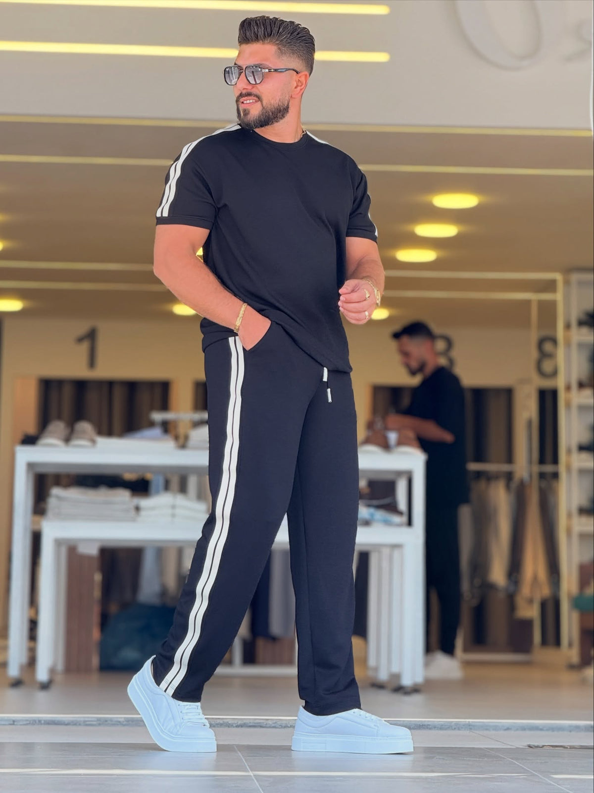 Two Stripes Set in Black