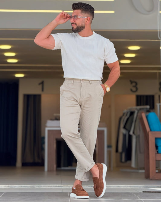 White Round Neck T-Shirt — Style 04