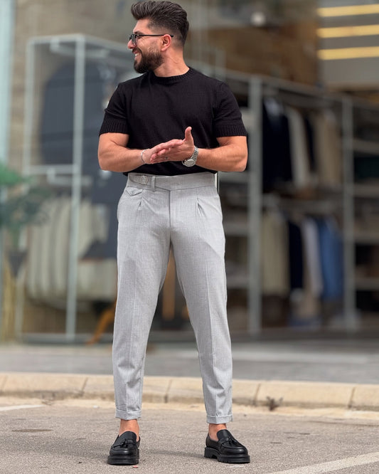 Black Round Neck T-Shirt — Style 05