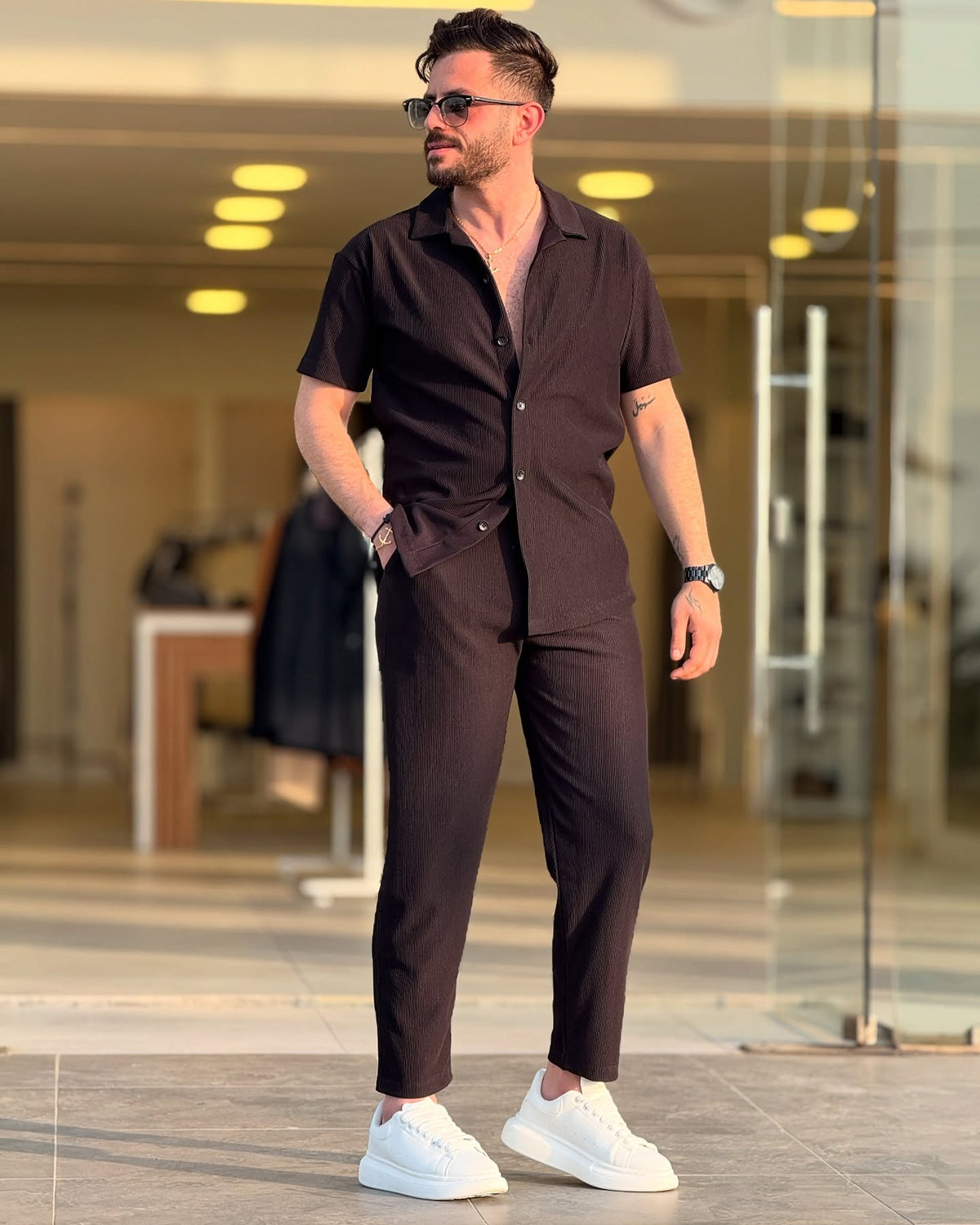 Black Set — Style 01