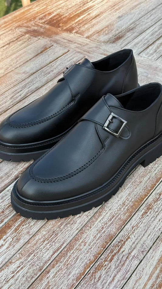 Moccasin Black Leather Shoes — Style 01