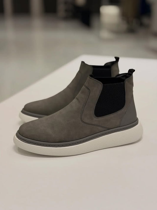 O,Zero Velvet Boots in Grey
