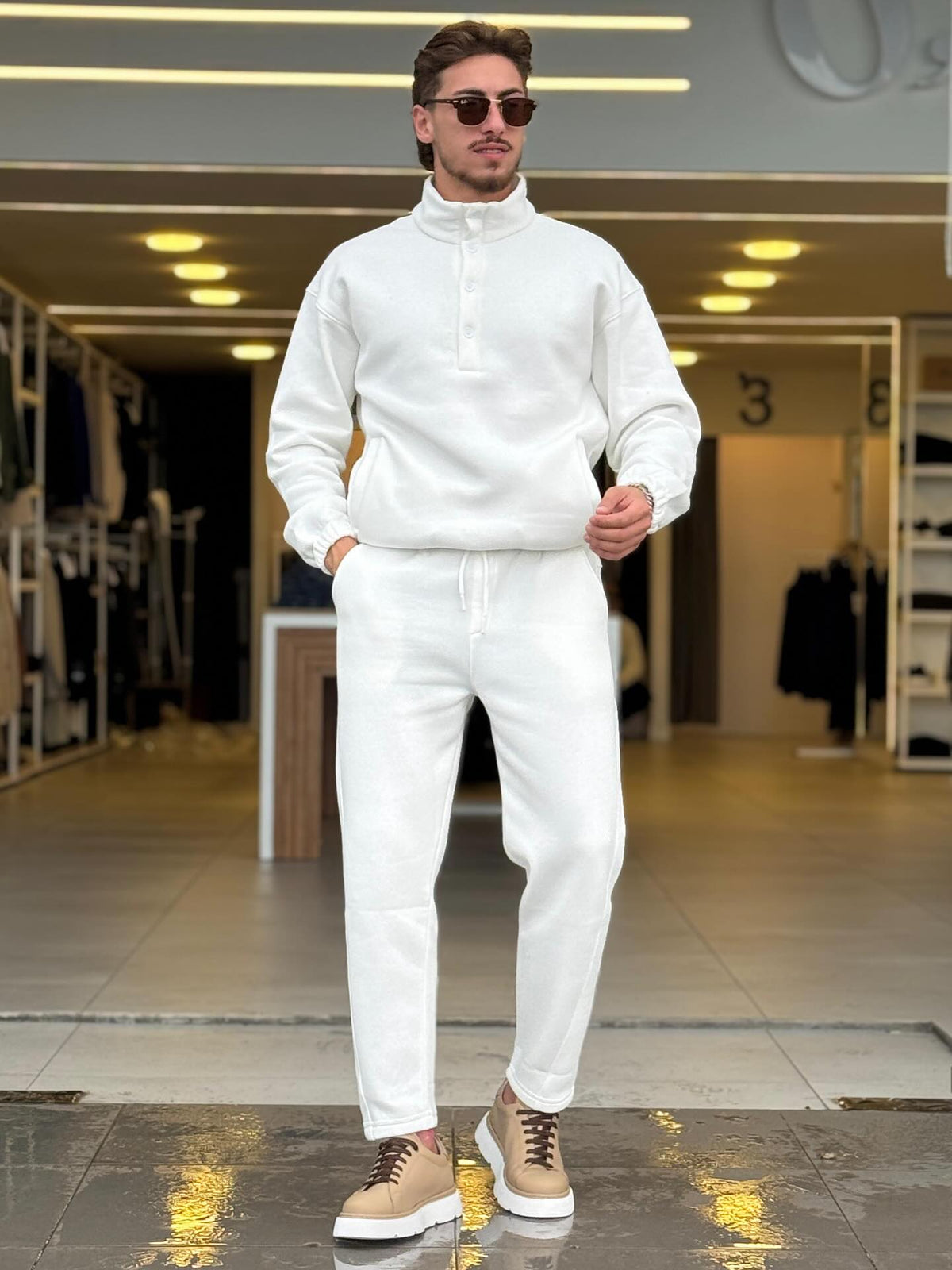 White Set
