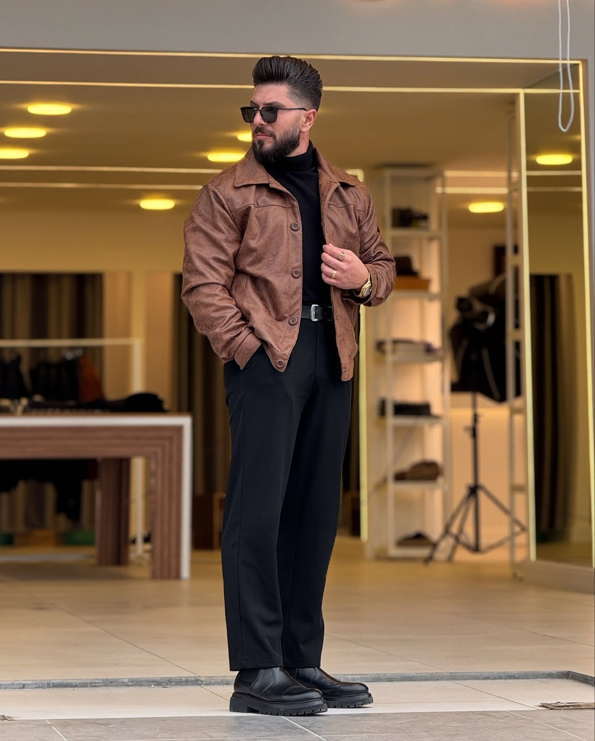 Brown Leather Jacket — Style 01